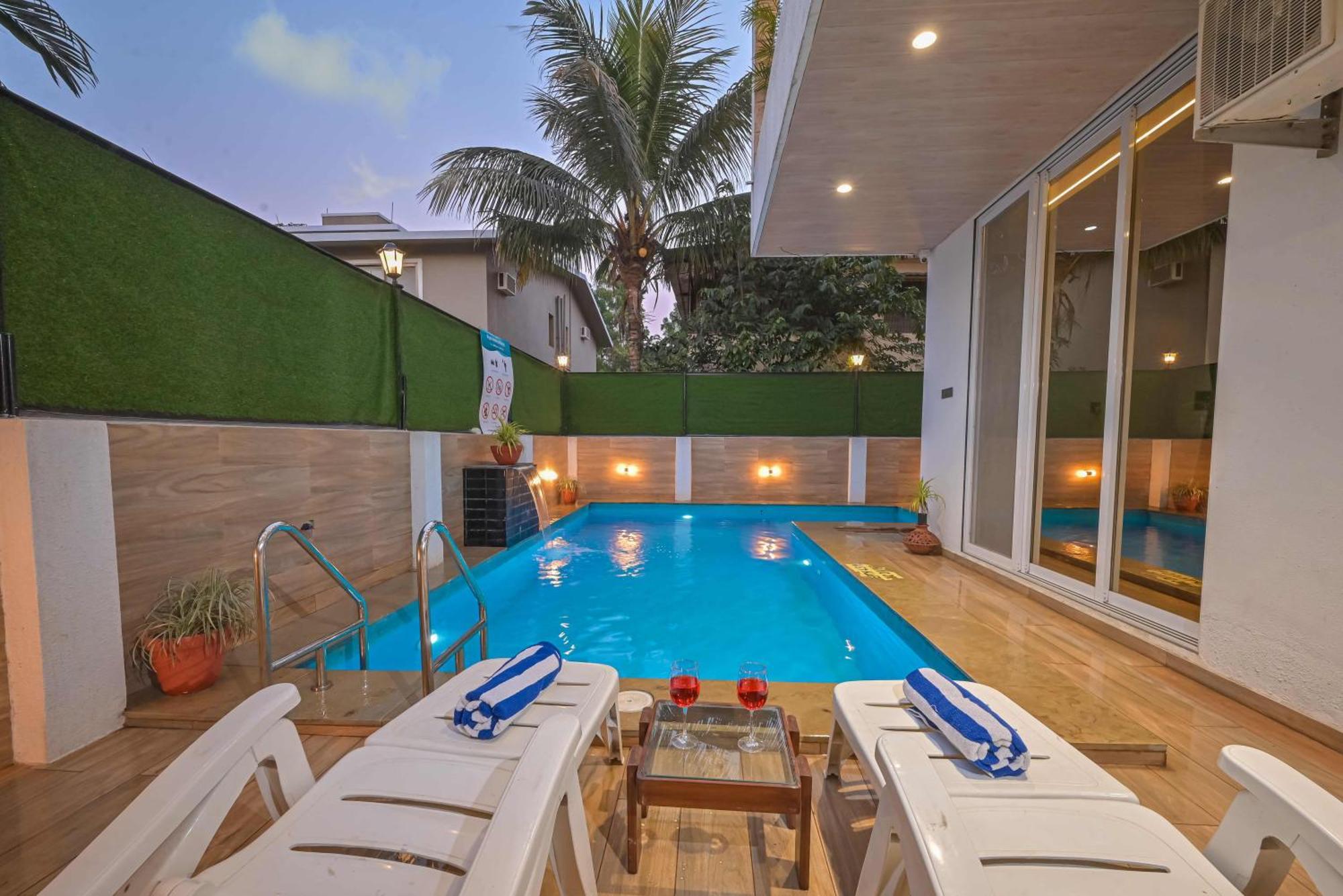 Elegant Villa By Tropicana Stays Lonavala Exterior photo